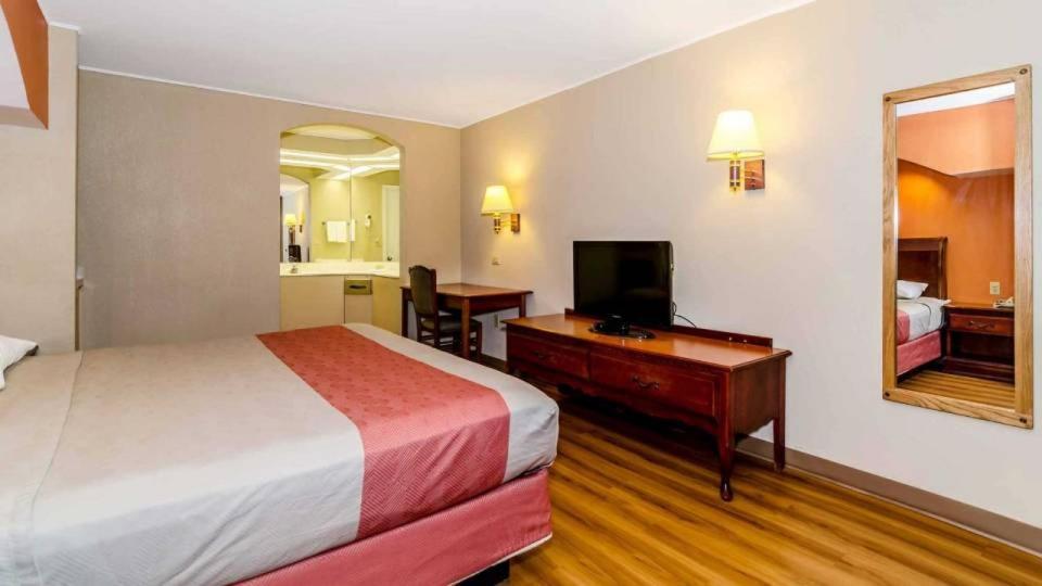 Motel 6-Newark, De Dış mekan fotoğraf