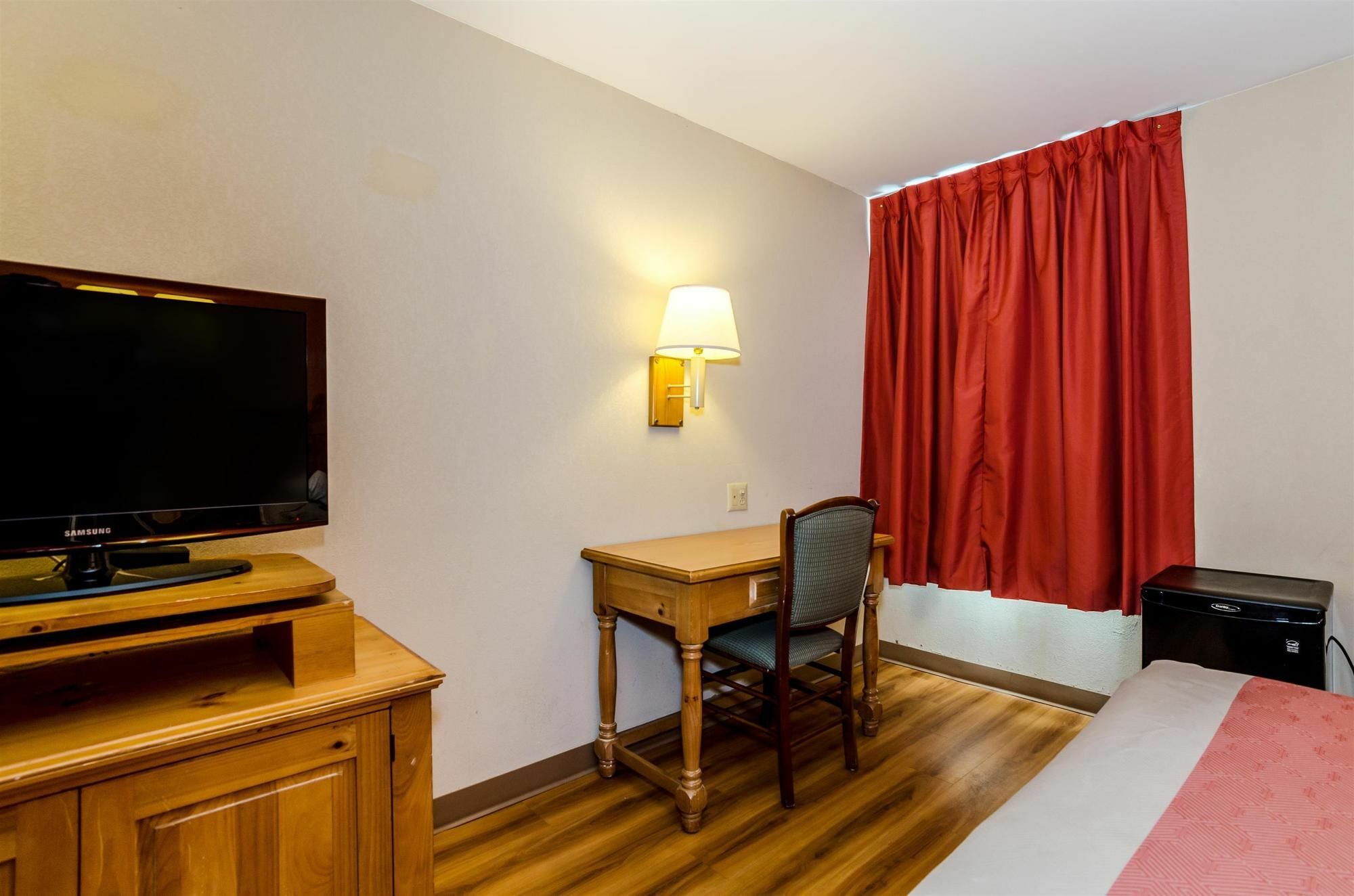 Motel 6-Newark, De Dış mekan fotoğraf